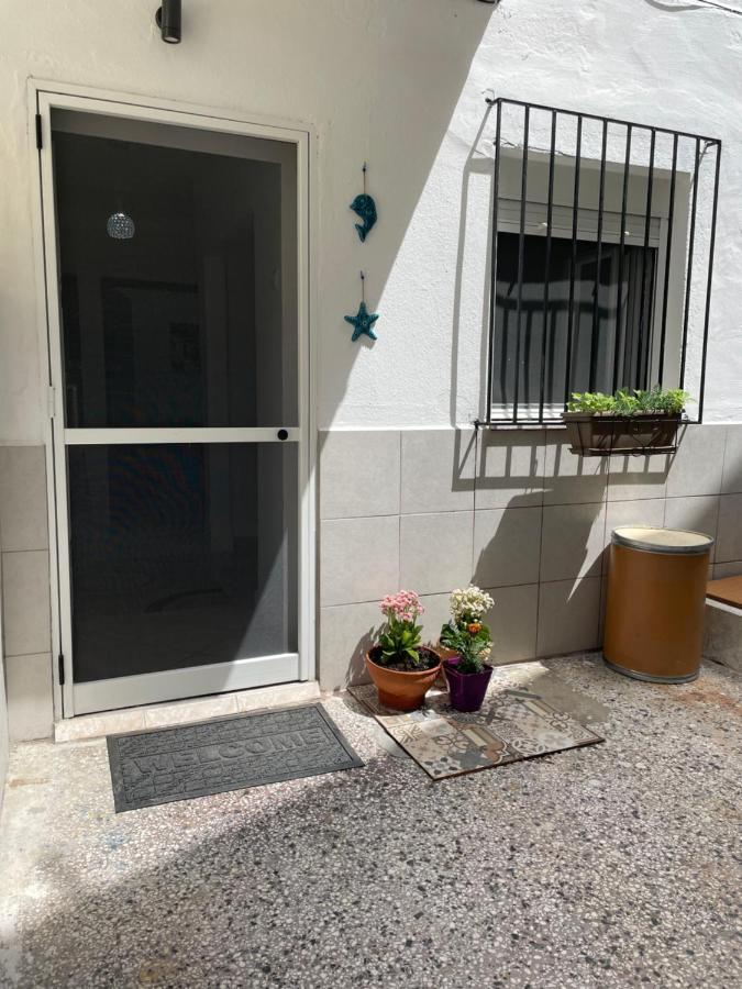Comfy Myrvalis Apartment Agía Triás Ngoại thất bức ảnh