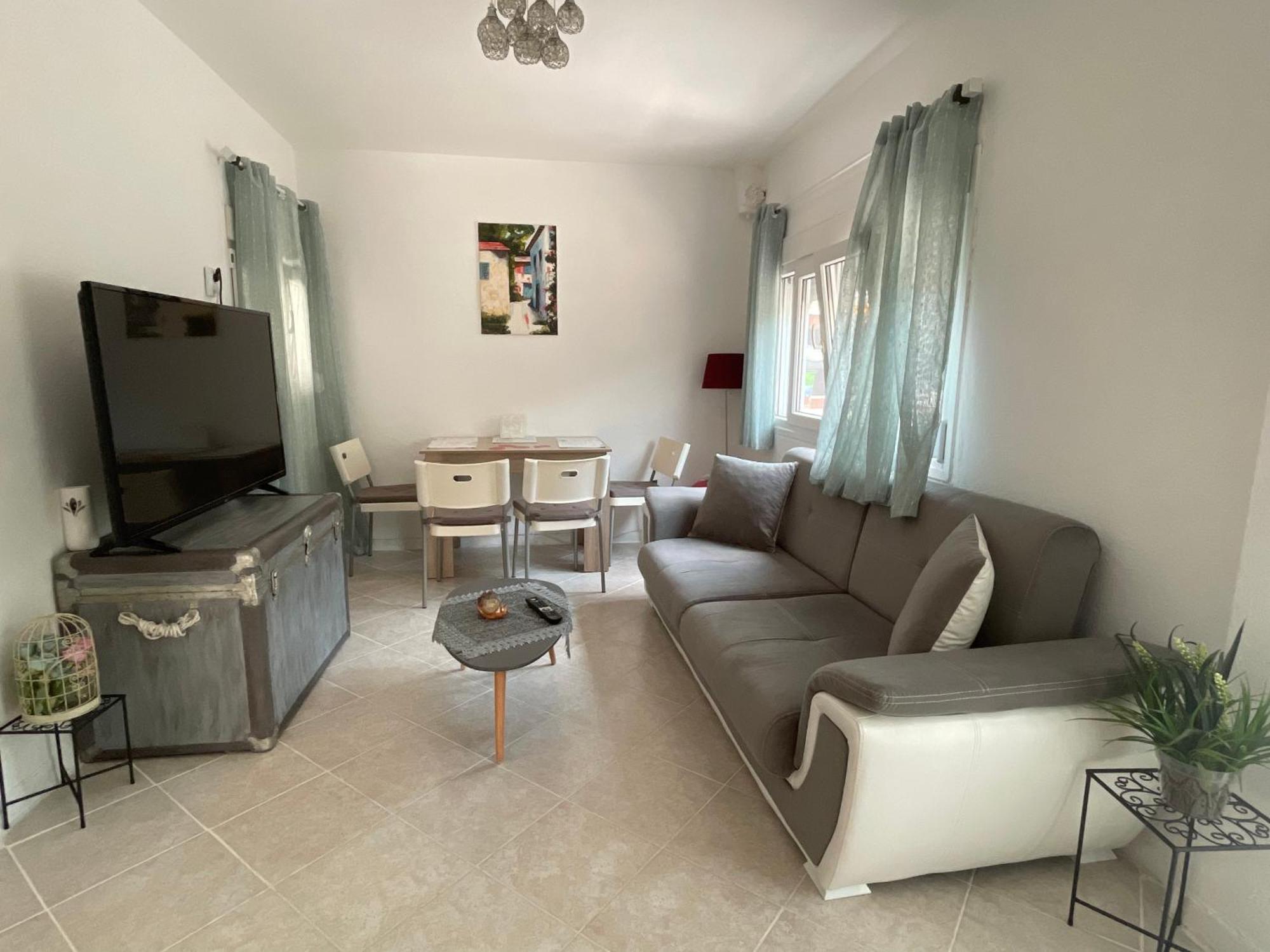 Comfy Myrvalis Apartment Agía Triás Ngoại thất bức ảnh